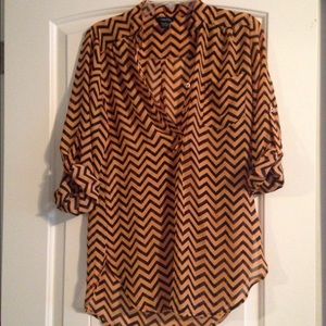 Chevron top
