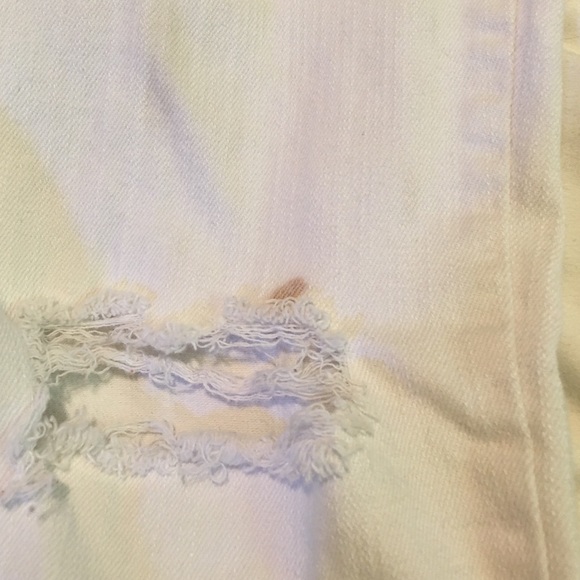 Jeans. - Picture 2 of 4