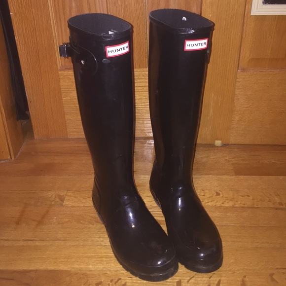 Hunter Shoes - Black Shiny Hunter Boots
