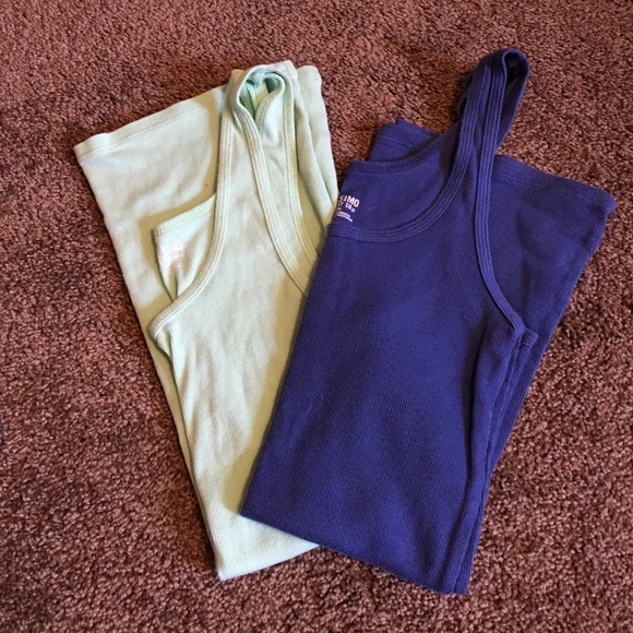 ❌SOLD❌ 2 Mossimo tank tops