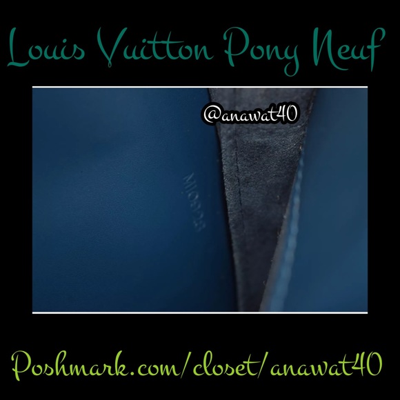 Authentic Louis Vuitton Pont Neuf Blue Epi Leather - Picture 4 of 4