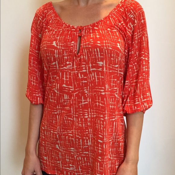 Anthropologie elbow length keyhole blouse