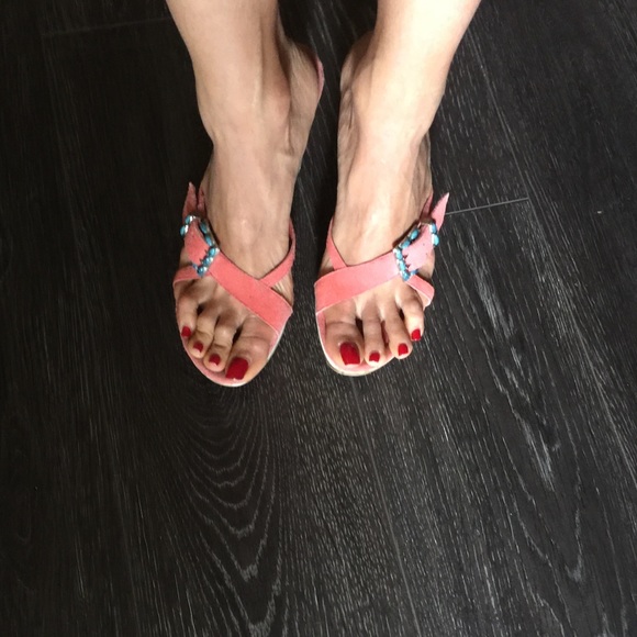 Coral suede, turquoise buckle