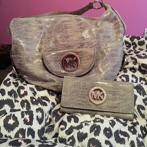 Michael Kors gray hobo bag