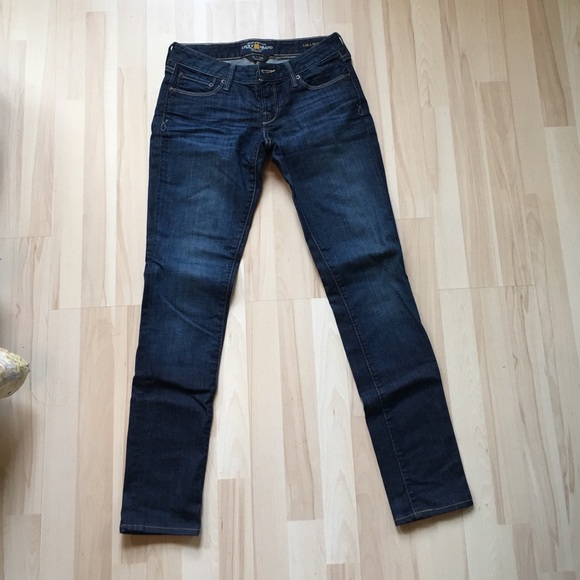 LUCKY Brand skinny jeans!