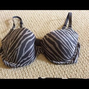 Victoria's Secret the nakeds 36c