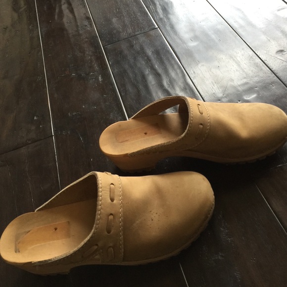 Suede clogs - Picture 4 of 4