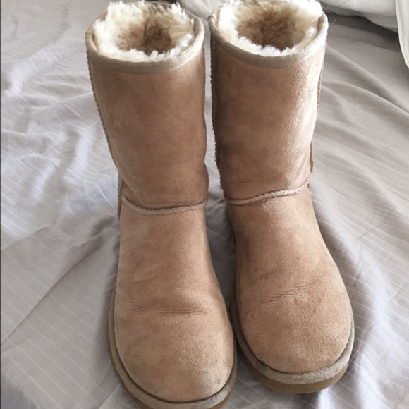Sand uggs