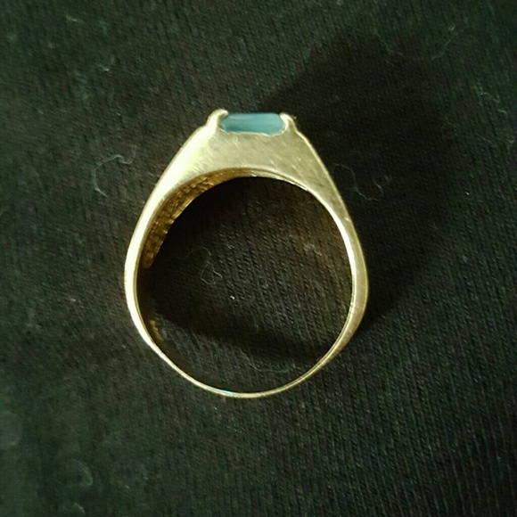 14 k solid gold blue topas - Picture 3 of 5