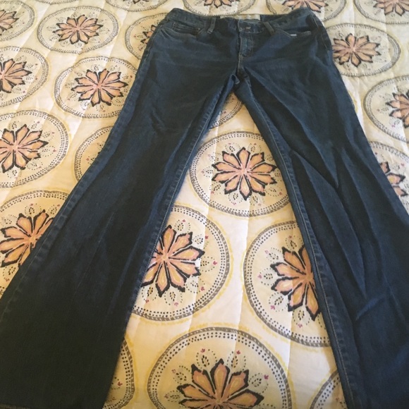 Curvy boot cut jeans