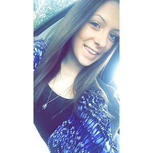 Meet your Posher, Kylee