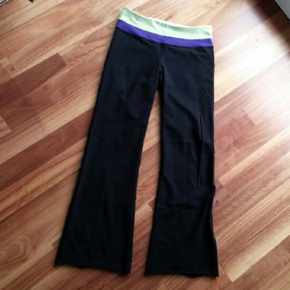Lululemon Original "Groove Pant"