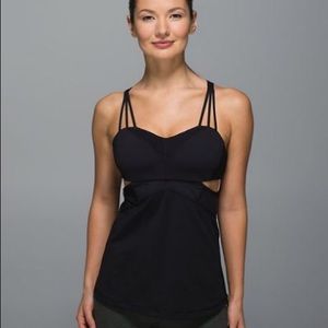 Lululemon exquisite black tank size 6