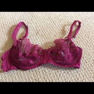 Victoria's Secret balcony bra 34c like new