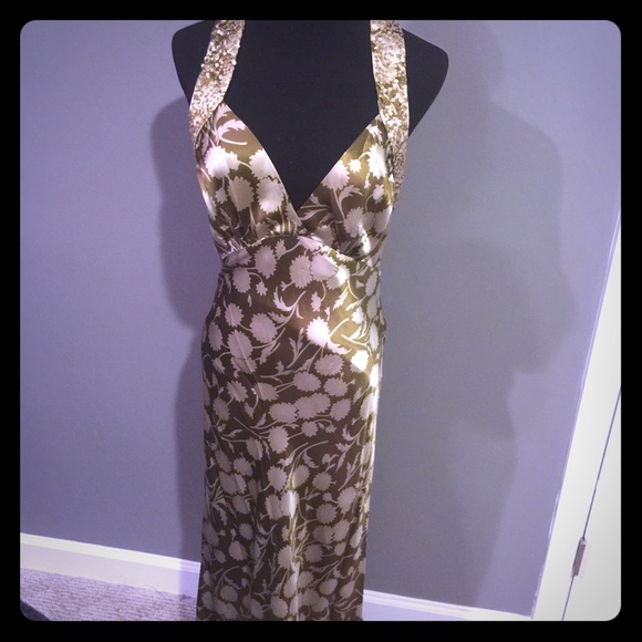 Elegant Vera Wang Dress. BOGO SALE!!