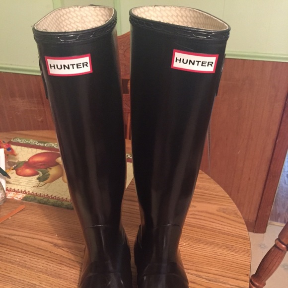 Original Tall Gloss Hunter rainboots and socks