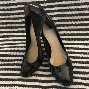 EUC ! Nine West black heels , gorgeous, great deal