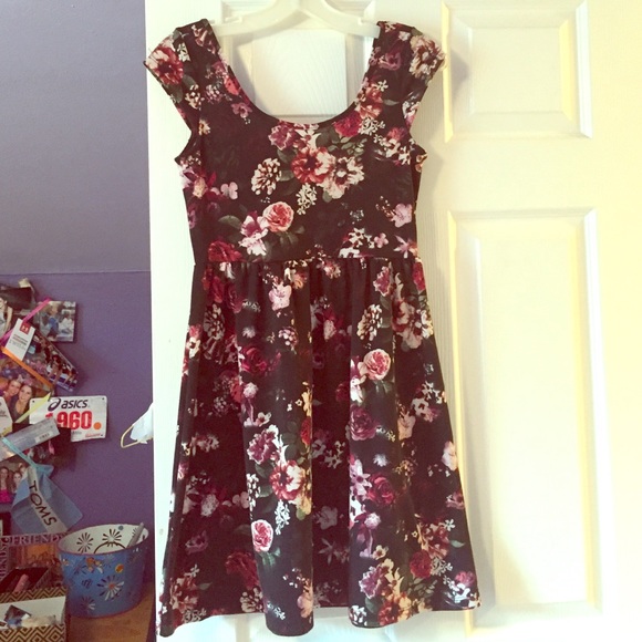 Floral print dress