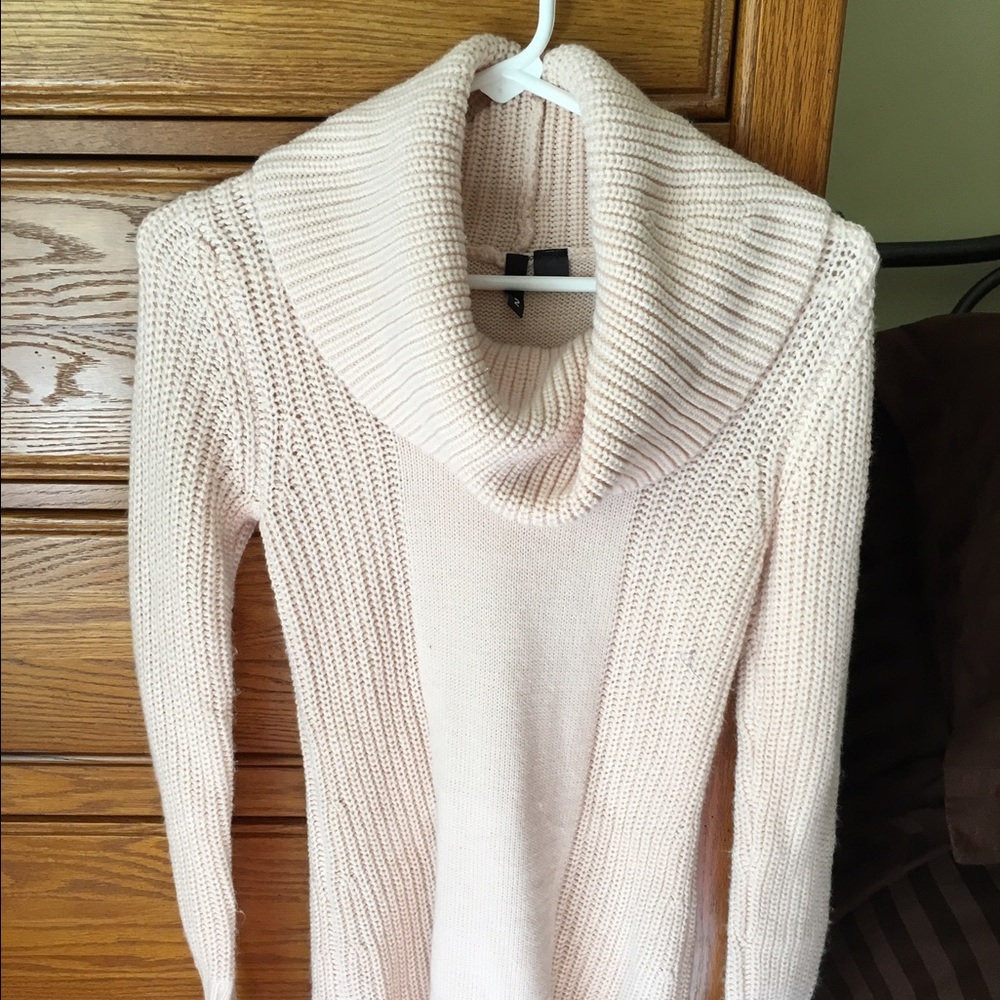 Long sleeve sweater