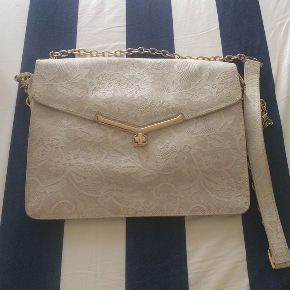 Ivory Lace Leather Embossed Bag. - Picture 1 of 4