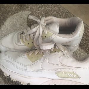White nike Air max 90