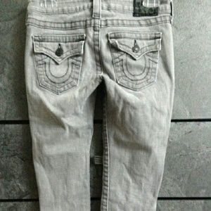 Authentic  true religion Capri jeans with rips