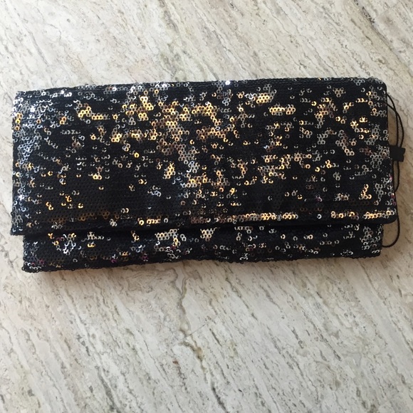 Bcbg clutch