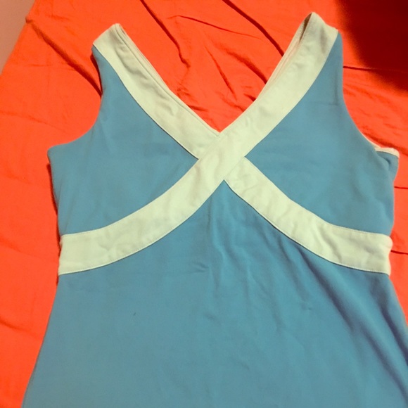Lululemon size 6 top