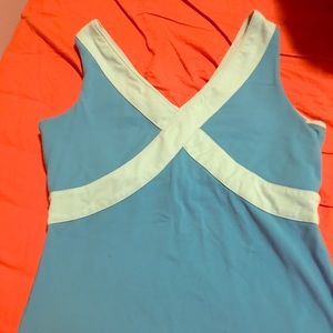 Lululemon size 6 top