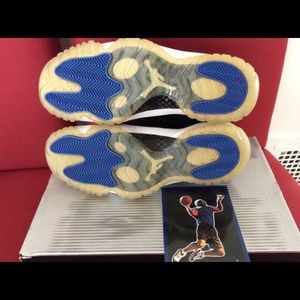 Air Jordan retro 11 space jam 2009