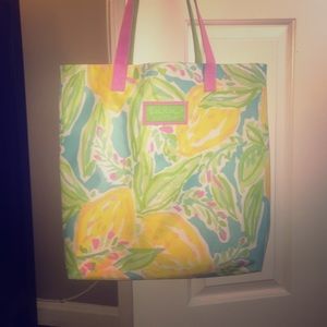 Beach tote bag