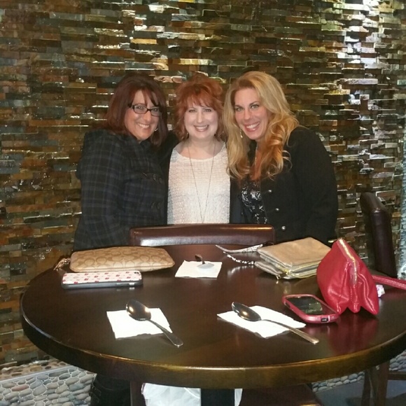 Meet your Posher, Jamie