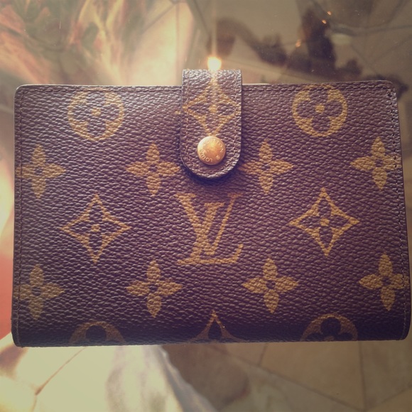 Authentic Louis Vuitton Wallet
