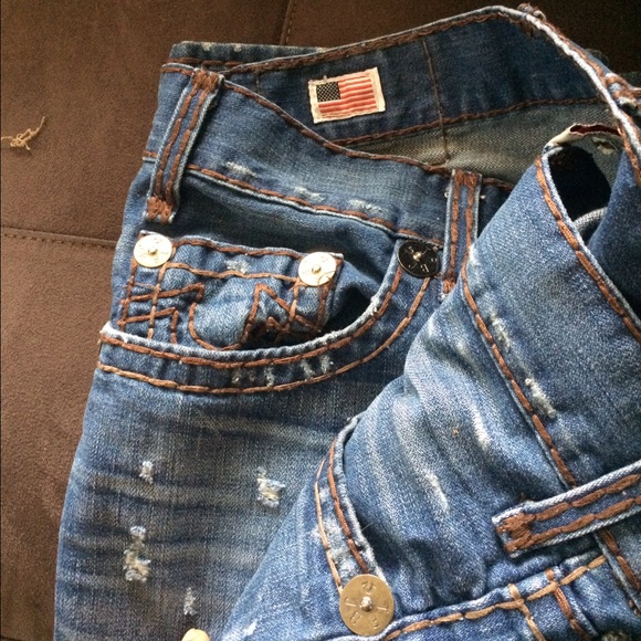 True Religion Brand name jeans - Picture 2 of 4