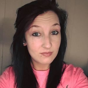 Meet your Posher, Alicia