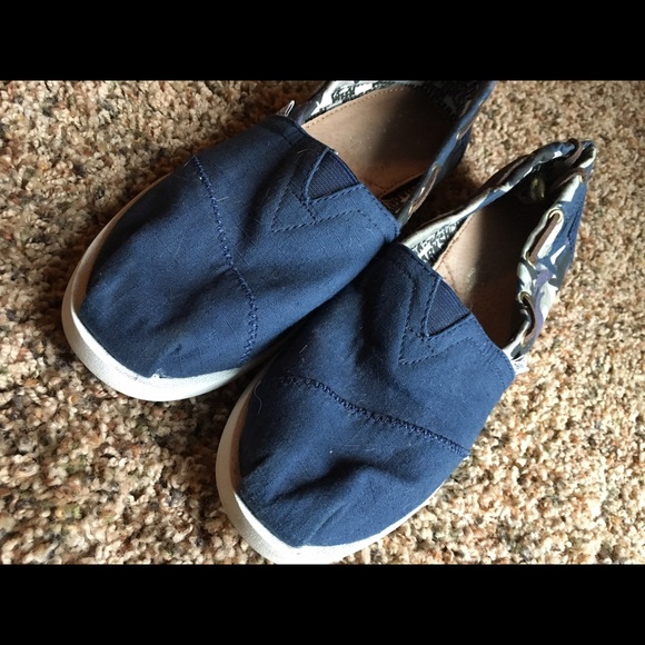 Special edition Toms