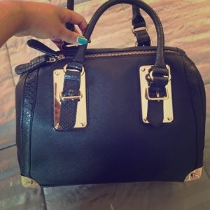 Aldo Gold Accent Bag