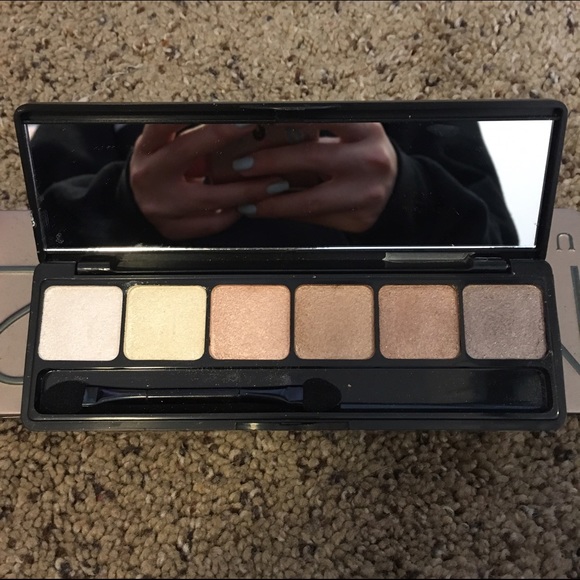 Elf eyeshadow palette bundle:)