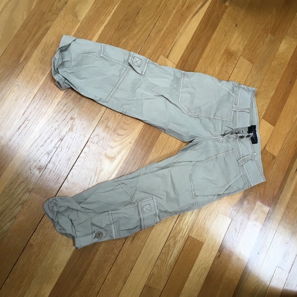 Cargo Capri pants