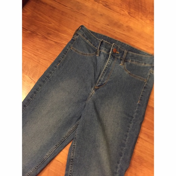 High Waisted h&m skinny jeans - Picture 2 of 5