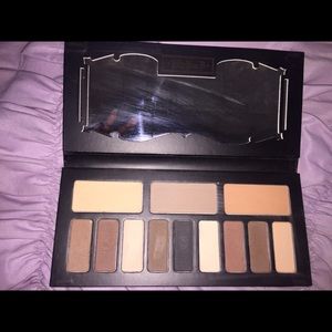 Kat Von D makeup palette - with box!
