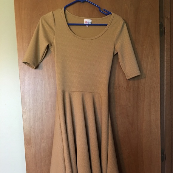 LuLaRoe Dresses & Skirts - XXS Lularoe Nicole Dress