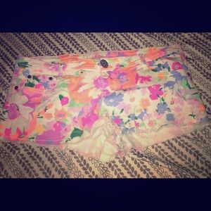 Cute floral shorts