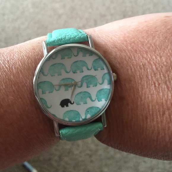 Adorable Lucky elephant Watch(NWT)Last One!! - Picture 2 of 2