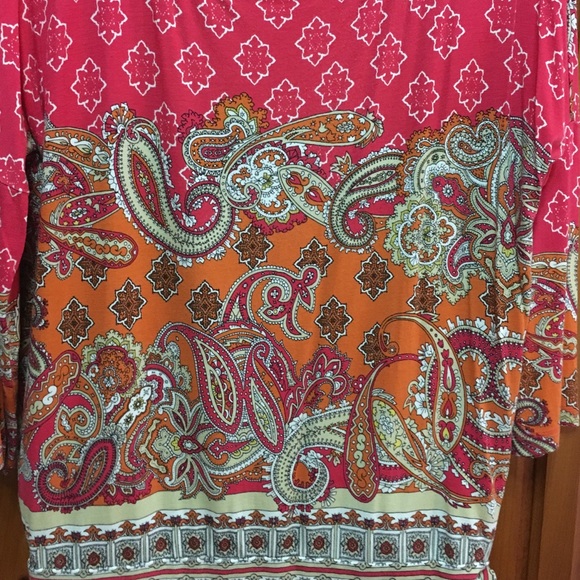 Chico's Top size 1 - Picture 3 of 3