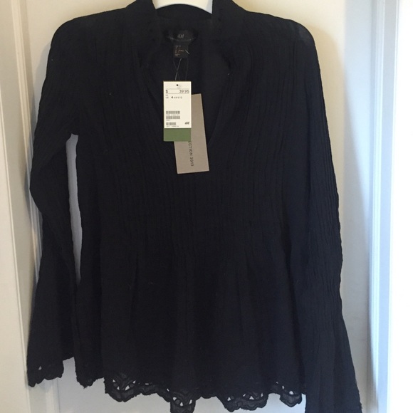 Bell sleeve with lace detail blouse