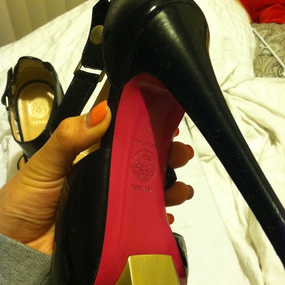Authentic Versace high heels - Picture 3 of 4