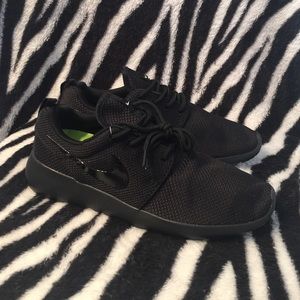 REDUCED Blacked Out Roshe Run ONE size 7 available