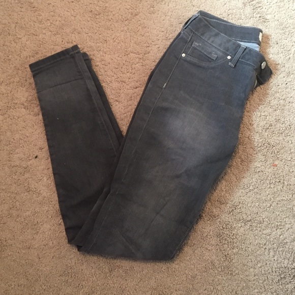Grey denim skinny jeans