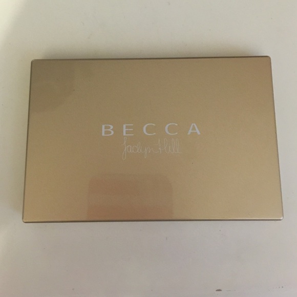 BECCA x Jaclyn Hill Champagne Glow Palette